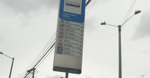 PARADERO SITP PARQUE PUBLICO MODELO  186A05